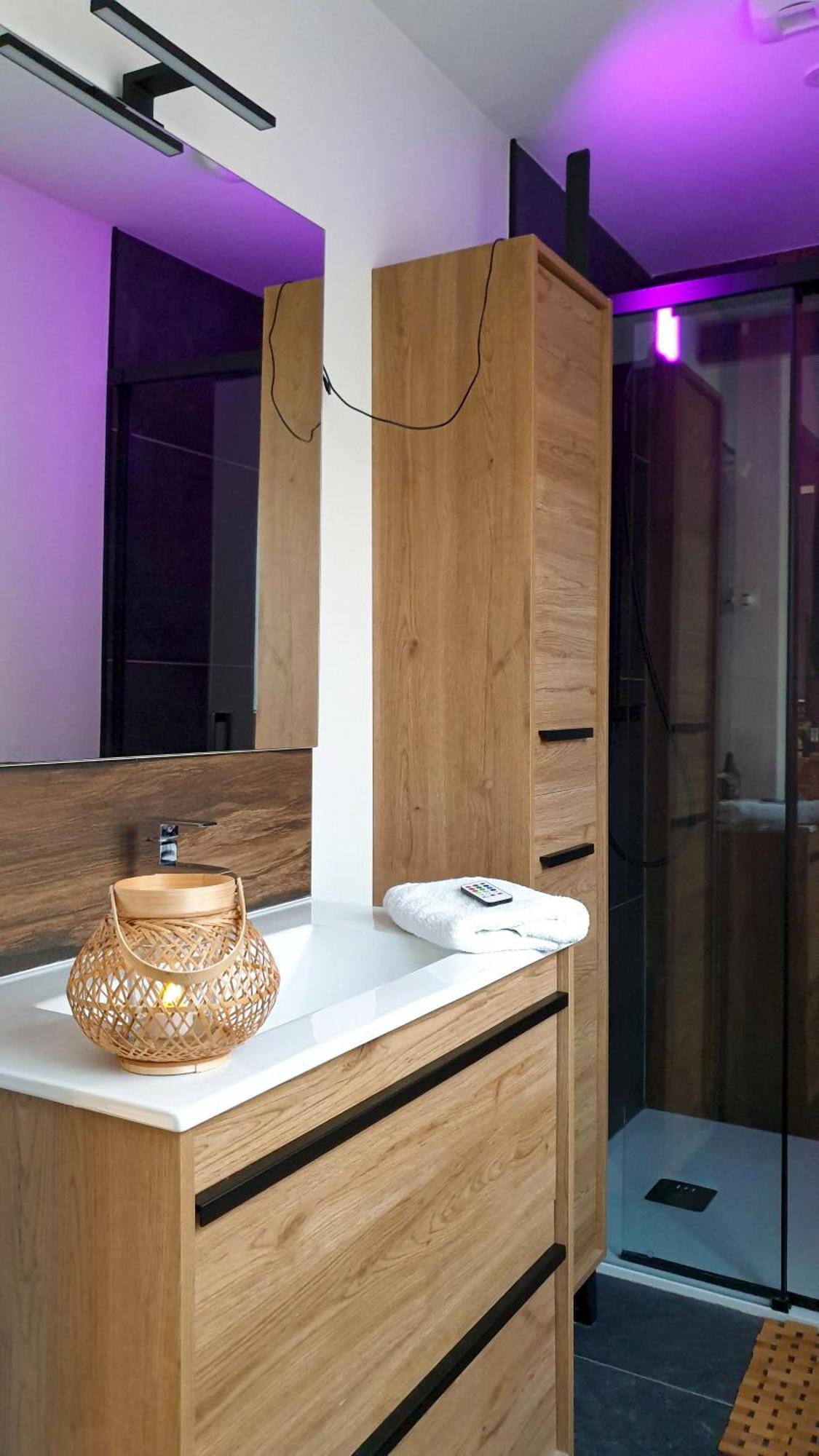 Gary Suite - Studio Cosy, Spa Et Jardin Privatif A 4 Min De Cambrai Awoingt Zewnętrze zdjęcie