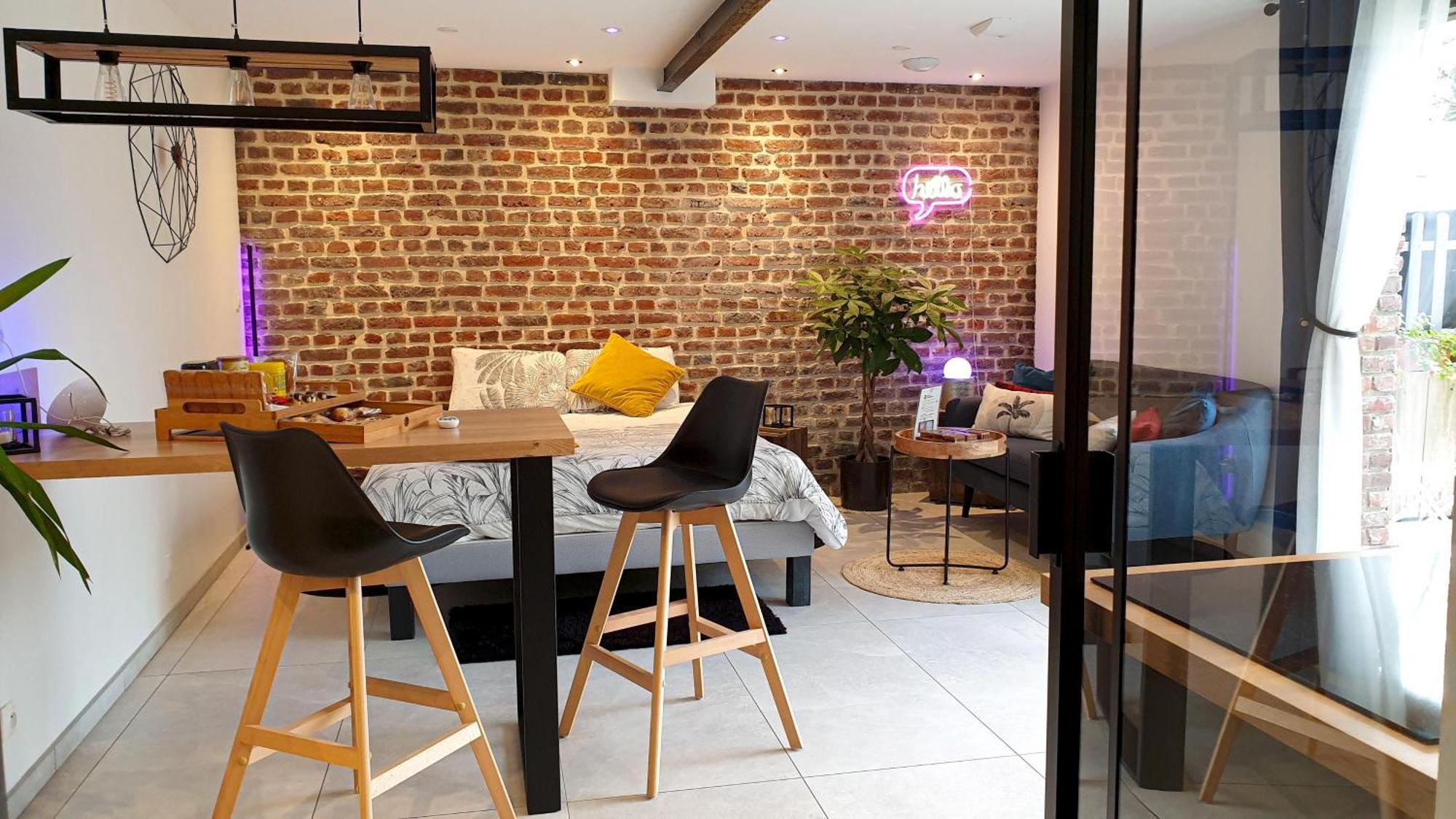 Gary Suite - Studio Cosy, Spa Et Jardin Privatif A 4 Min De Cambrai Awoingt Zewnętrze zdjęcie