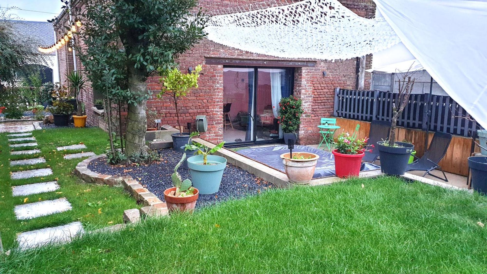 Gary Suite - Studio Cosy, Spa Et Jardin Privatif A 4 Min De Cambrai Awoingt Zewnętrze zdjęcie